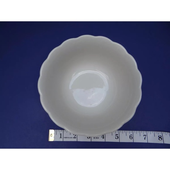 Temptations by Tara 6” Bowl Leaf Print Ovenware - Picture 3 of 4